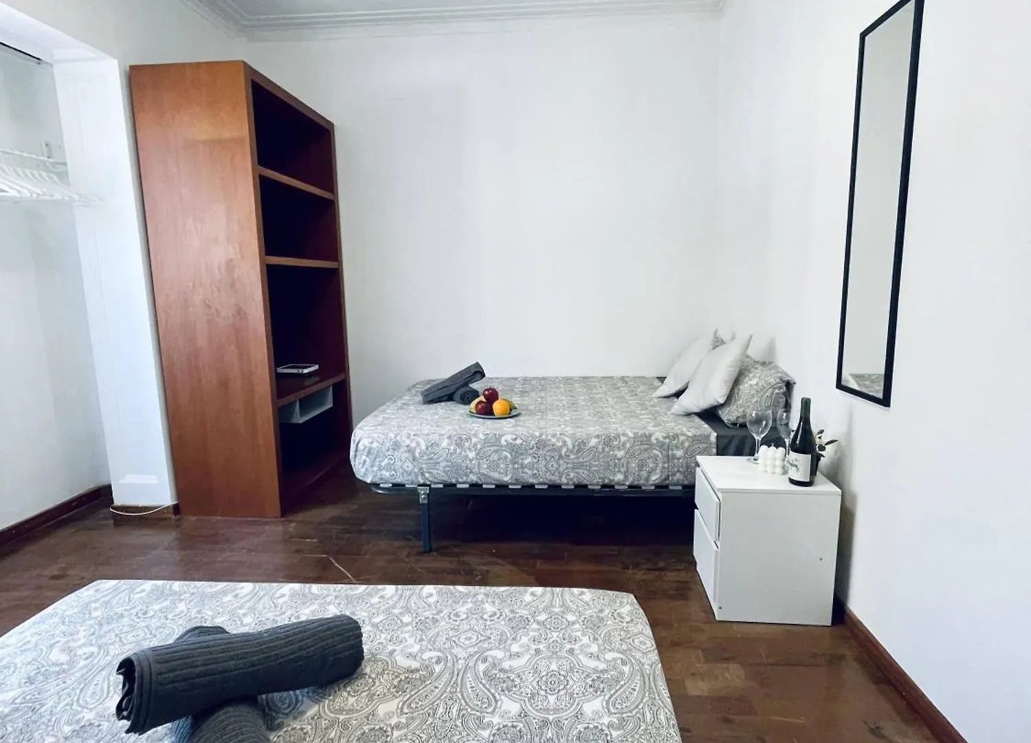 Diagonal 1 Bed and Breakfast Barcelona 0*,